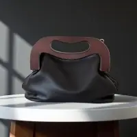 Ручка-фермуар для сумки, деревянная, на магнитах, с креплением, 27&times;12&times;2.5 см, коричневая