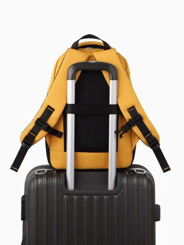 Рюкзак школьный, 2 отделения, 4 кармана, водонепроницаемое дно, 27&times;13&times;38.5 см, жёлтый