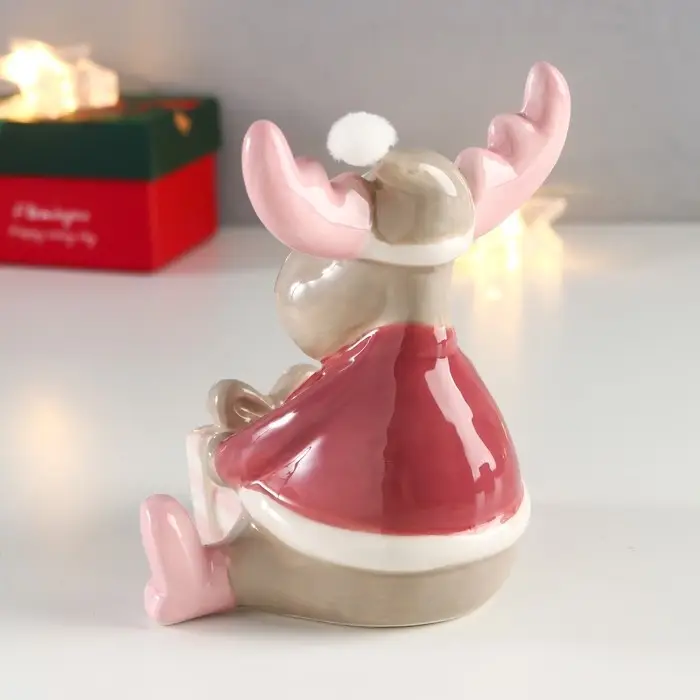 Сувенир керамика Сувенир керамика "Лосик в очках, с подарком" цветной 12,5х9,2х11 см