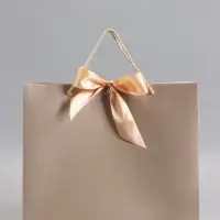 Пакет подарочный ламинированный, бронзовый, с бантом, 35&times;30&times;10 см