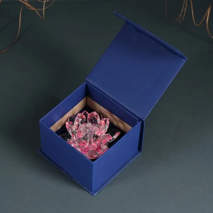 Фигурка стекло &laquo;Розовый лотос на подставке&raquo;, вращается 5.5&times;9&times;9 см