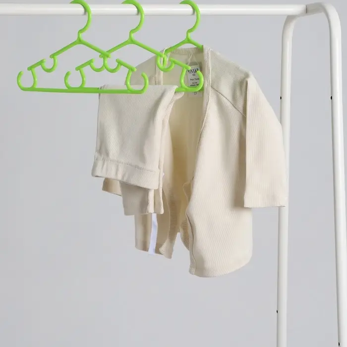 Плечики - вешалки для одежды Доляна, 26.5&times;14 см, 10 шт., детские, зелёные