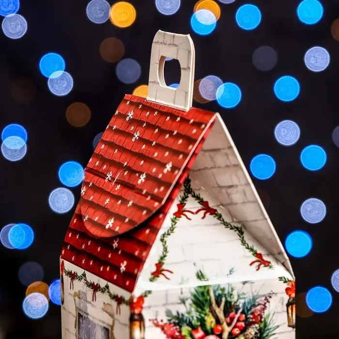 Подарочная коробка «Домик Тёплая сказка»,9.1×7×15.7 см Подарочная коробка «Домик Тёплая сказка»,9.1×7×15.7 см