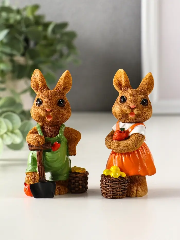Сувенир полистоун "Зайчик-огородник с корзиной с урожаем" МИКС 4,8х3,2х9 см Сувенир полистоун "Зайчик-огородник с корзиной с урожаем" МИКС 4,8х3,2х9 см