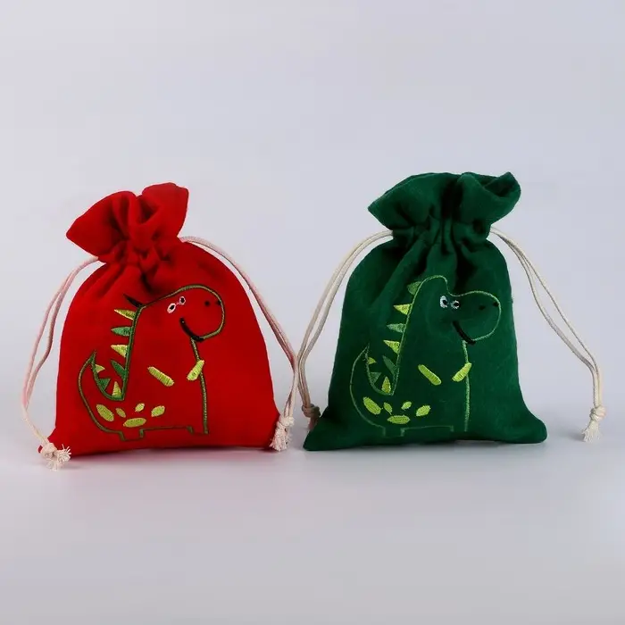 Мешок для подарков «Дракон», р. 17×13 см, МИКС Мешок для подарков «Дракон», р. 17×13 см, МИКС