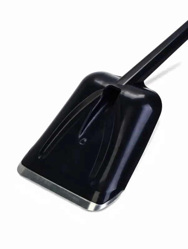 Лопата автомобильная пластиковая с черенком 210*700мм Лопата автомобильная пластиковая с черенком 210*700мм