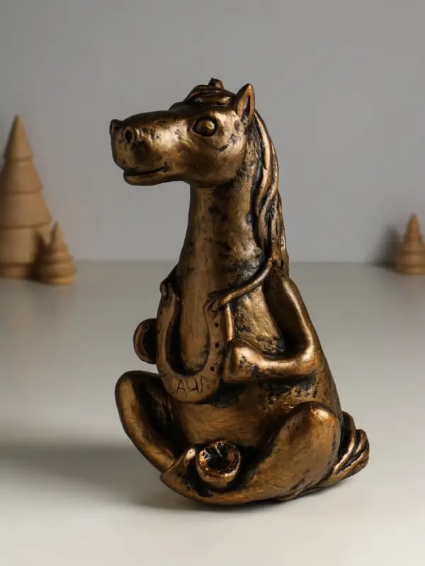 Копилка "Лошадь с подковой" 14х15х24 см, бронза