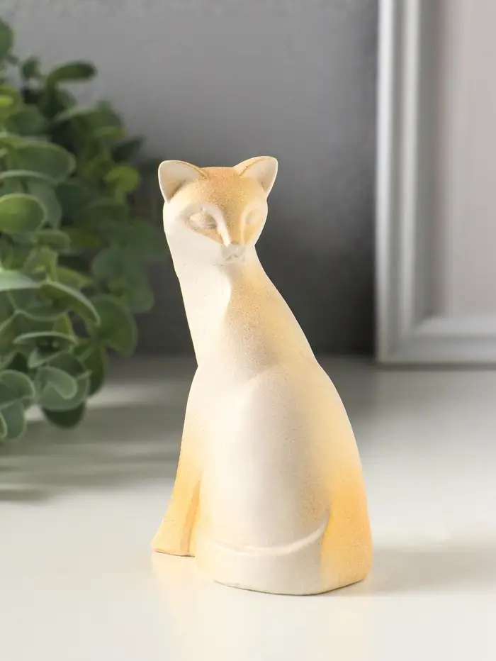 Фигурка гипс &laquo;Кошечка геометрия&raquo;, 10.5 см, белая с позолотой