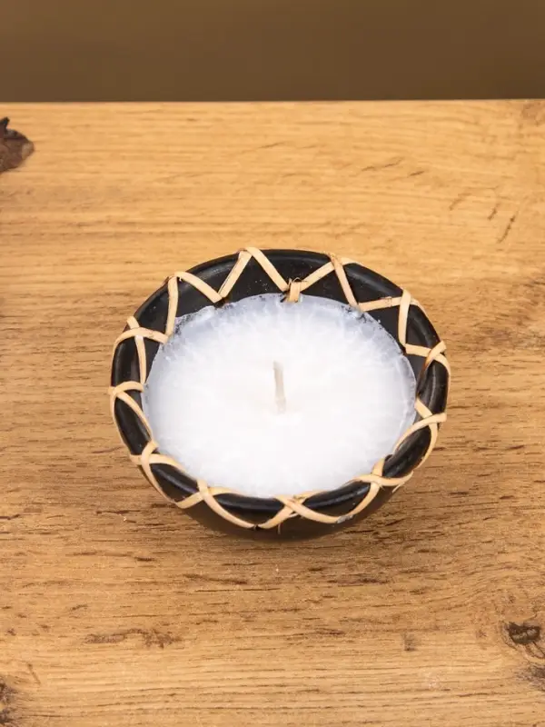 Свеча в керамической чаше, 9х9х5 см Свеча в керамической чаше, 9х9х5 см