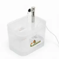 Фонтан для кошек и собак 1,5 л, 16,5 х 13 х 12 см, евророзетка, прозрачный Фонтан для кошек и собак 1,5 л, 16,5 х 13 х 12 см, евророзетка, прозрачный