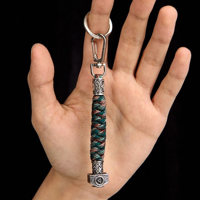 Брелок - темляк для ножа  Брелок - темляк для ножа "Руна Турисаз" из паракорда, камуфляж, 13 см