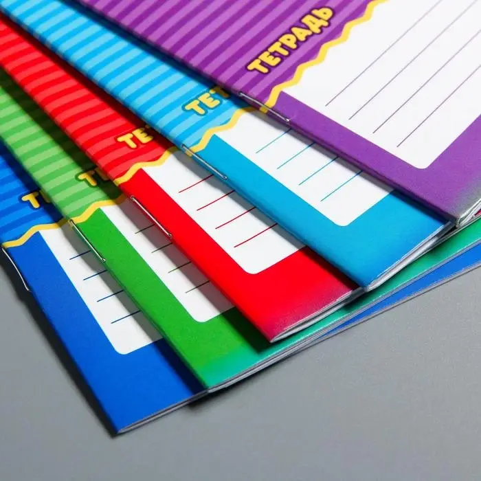 Тетрадь в линейку 12 листов, 5 видов МИКС, обложка мелованный картон, &laquo;Маша и медведь&raquo;