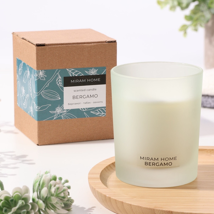Свеча ароматическая в стекле  Свеча ароматическая в стекле "BERGAMO", табак, бергамот и ваниль, 200 г