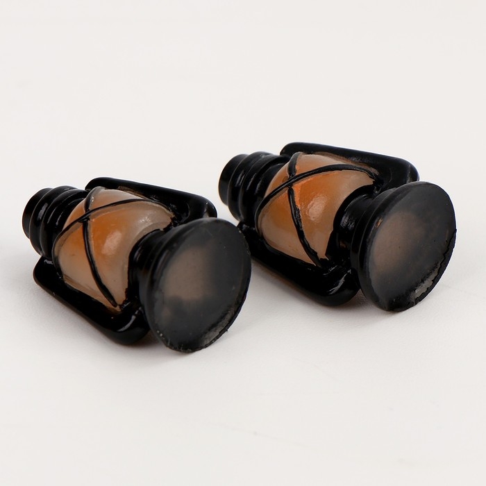 Миниатюра кукольная «Переносная лампа», набор 2 шт., размер 1 шт. — 1,5 × 1 × 2,5 см