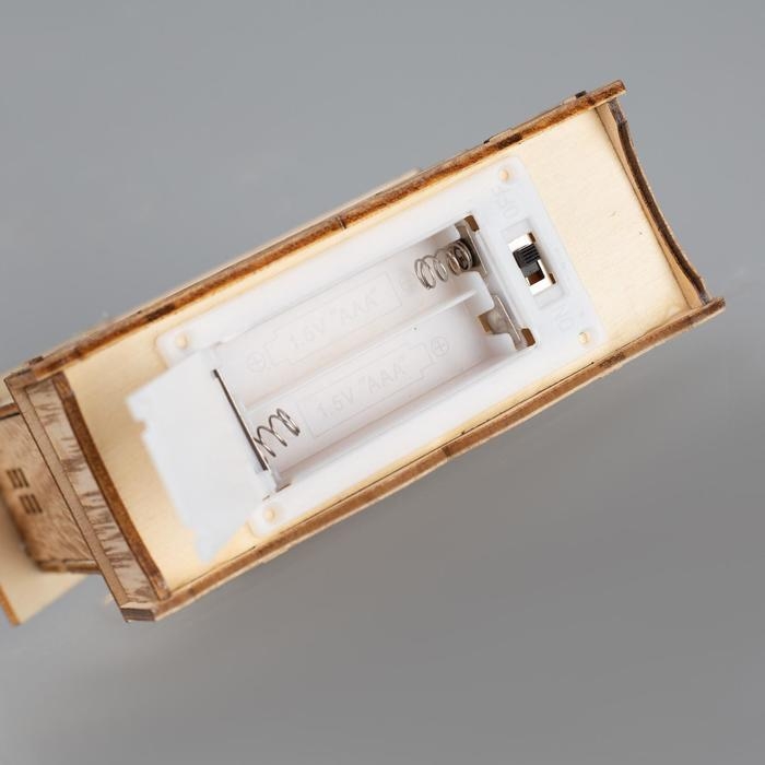 Светодиодная фигура «Дом с Дедом Морозом» 12 × 17 × 4 см, дерево, батарейки АААх2 (не в комплекте), свечение тёплое белое Светодиодная фигура «Дом с Дедом Морозом» 12 × 17 × 4 см, дерево, батарейки АААх2 (не в комплекте), свечение тёплое белое