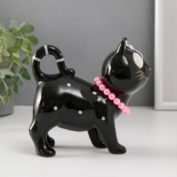 Сувенир керамика Сувенир керамика "Кошечка с бантом и ожерельем" чёрный 13,8х7,4х13 см