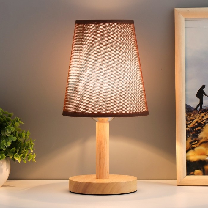 Настольная лампа Настольная лампа "Бордо" Е27 40Вт коричневый 14х14х30 см RISALUX