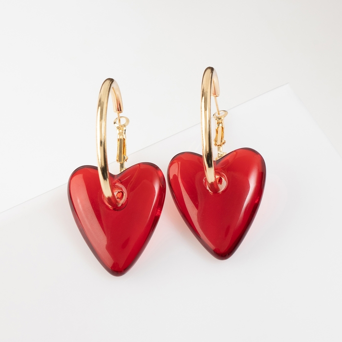 Серьги-кольца «Сердца» красный в золоте Серьги-кольца «Сердца» красный в золоте