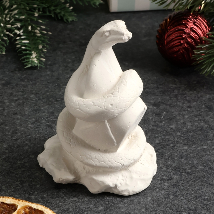 Новый год. Символ 2025. Фигура для раскраски  Новый год. Символ 2025. Фигура для раскраски "Змея на камне", 9х7х5см