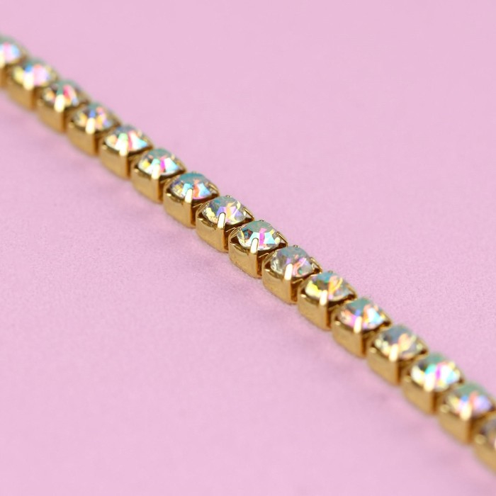 Цепь со стразами, с голографией, металл, стекло, 3,5 мм, 9 ± 1 м, цвет золотой Цепь со стразами, с голографией, металл, стекло, 3,5 мм, 9 ± 1 м, цвет золотой