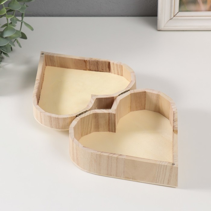 Шкатулка дерево под роспись  Шкатулка дерево под роспись "Сердце" крышка на магнитах 16х16х6 см