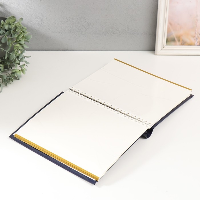 Фотоальбом магнитный 20 листов "Чудеса, там где в них верят" 29х24х2 см