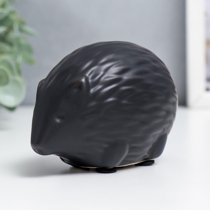 Сувенир керамика  Сувенир керамика "Чёрный маленький ёжик" матовый 5,8х5,2х8,6 см