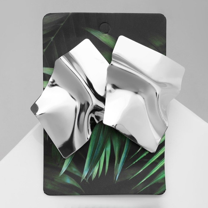 Серьги металл «Атмосфера» ромб мятый, цвет серебро Серьги металл «Атмосфера» ромб мятый, цвет серебро