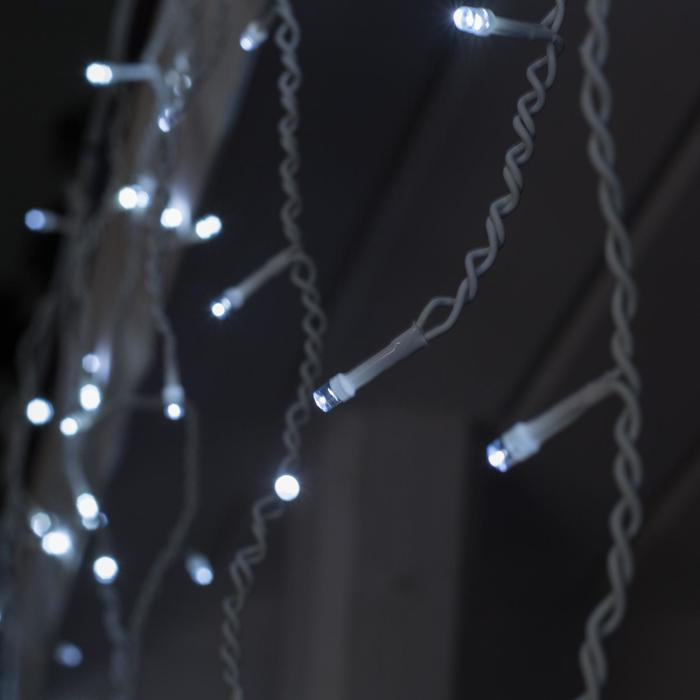 Гирлянда «Бахрома» 3 × 0.6 м, IP44, УМС, белая нить, 160 LED, свечение белое, 220 В Гирлянда «Бахрома» 3 × 0.6 м, IP44, УМС, белая нить, 160 LED, свечение белое, 220 В