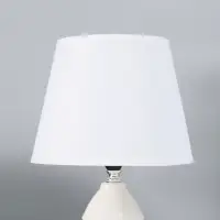 Лампа настольная RISALUX &laquo;Андо&raquo;, Е14, 40 Вт, белая, 20&times;20&times;31.5 см