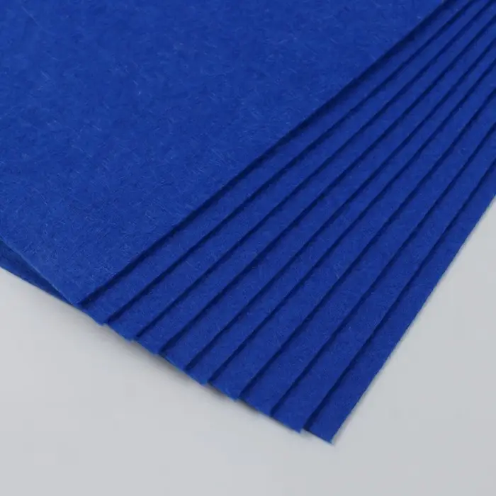 Фетр мягкий 1 мм 20х30 см, синий Фетр мягкий 1 мм 20х30 см, синий