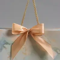 Пакет подарочный "Мрамор" , голубой , с бантиком , 28 х 20 х 10 см