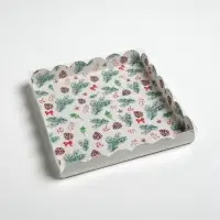 Коробка для кондитерских изделий новогодняя с пластиковой крышкой Winter time, 21&times;21&times;3 см