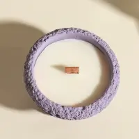 Свеча в вулканическом подсвечнике "Чаша" деревянный фитиль, сиреневая 9,3х9,3х5,5 см