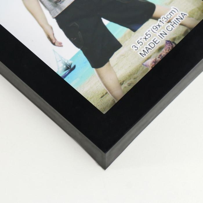 Фоторамка пластик на 8 фото 5х5, 5х7, 9х13 см  Фоторамка пластик на 8 фото 5х5, 5х7, 9х13 см "Лучшие моменты" чёрная 20х25 см