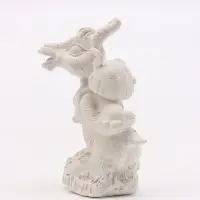 Фигурка декоративная &laquo;Козел с мухомором&raquo;, неокрашенная, 6&times;4&times;3 см, белая