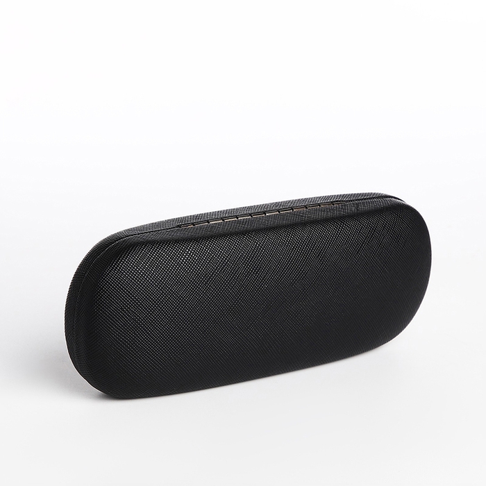 Футляр для очков на хлопушке, длина 16 см, цвет чёрный Футляр для очков на хлопушке, длина 16 см, цвет чёрный