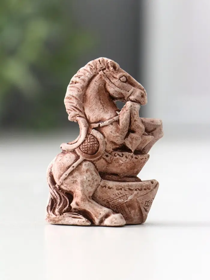 Фигурка «Лошадь на дыбах малая», 2×3×4.5 см, шоколад