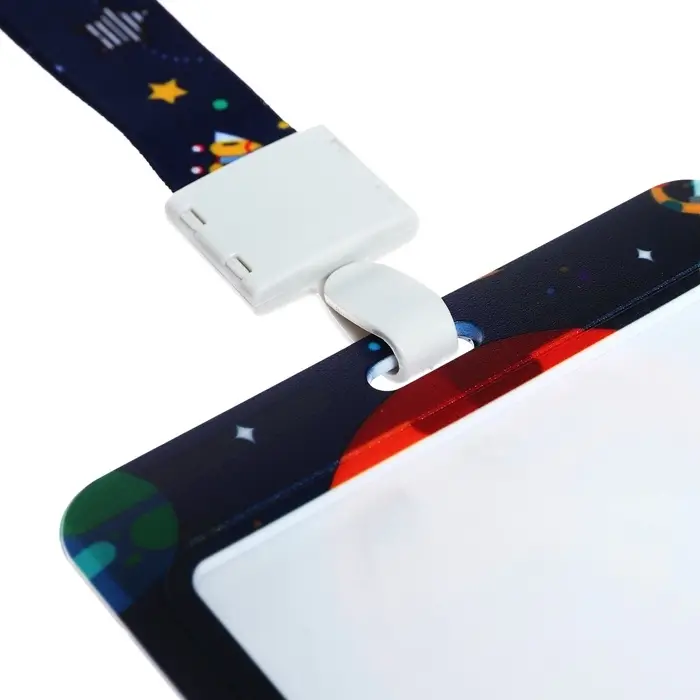 Бейдж горизонтальный Calligrata, &laquo;Космос&raquo;, внешний размер 100&times;78 мм, внутренний размер 52&times;82 мм, на ленте-42 см, пластик