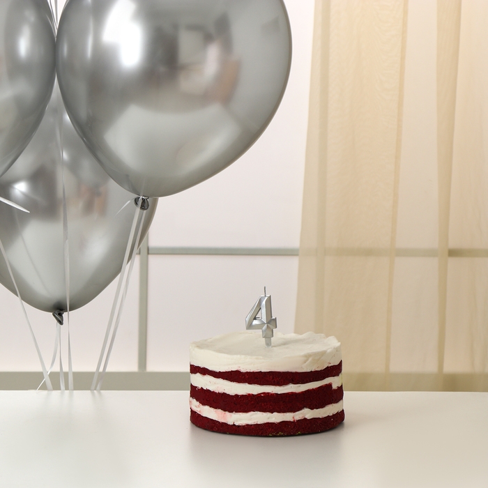 Свечи для торта + 5 шаров, цифра 4, серебро Свечи для торта + 5 шаров, цифра 4, серебро