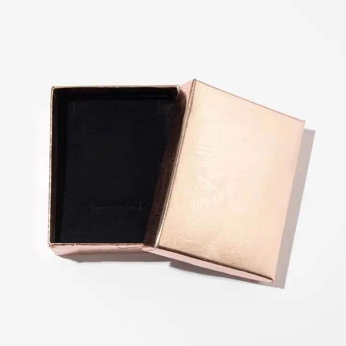 Коробочка подарочная под набор «Голография», 7×9 (размер полезной части 6.3×8.3 см), МИКС, вставка чёрная Коробочка подарочная под набор «Голография», 7×9 (размер полезной части 6.3×8.3 см), МИКС, вставка чёрная