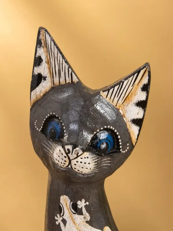 Сувенир «Кошка в ошейнике», 10×4×30 см, дерево, МИКС