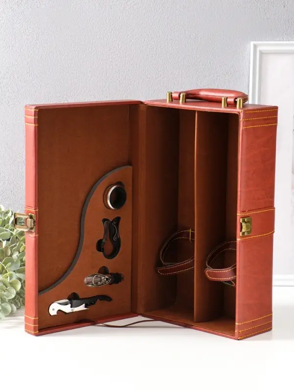Шкатулка дерево, кожзам под 2 бутылки "Гладкая кожа" коричневая 4 предмета 34,5х20х12 см