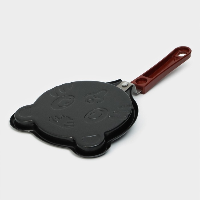 Сковорода Доляна «Котик», d=14 см, пластиковая ручка, антипригарное покрытие, цвет чёрный