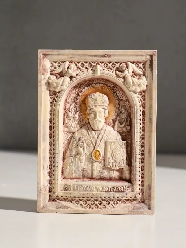 Икона &laquo;Николай Чудотворец&raquo;, с подвесом, 12&times;9&times;2 см, гипс, роспись