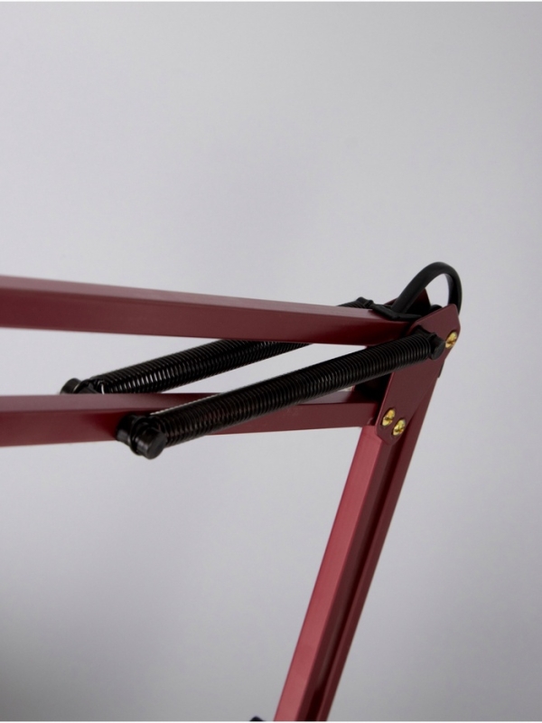 Настольная лампа Настольная лампа "Джуни" Е27 40Вт бордовый 15,5х15,5х80см