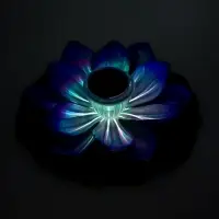 Садовый светильник для водоемов 28 х 28 х 9 см на солнечной бат-е "Лотос" фиол-ый N010