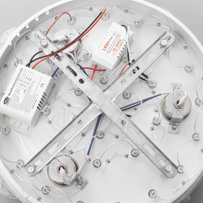 Люстра буше Люстра буше "Беверли" е27 3х40вт МОДЕЛЬ: 2800138