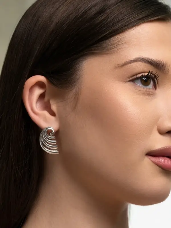Серьги металл &laquo;Волна&raquo;, цвет серебро