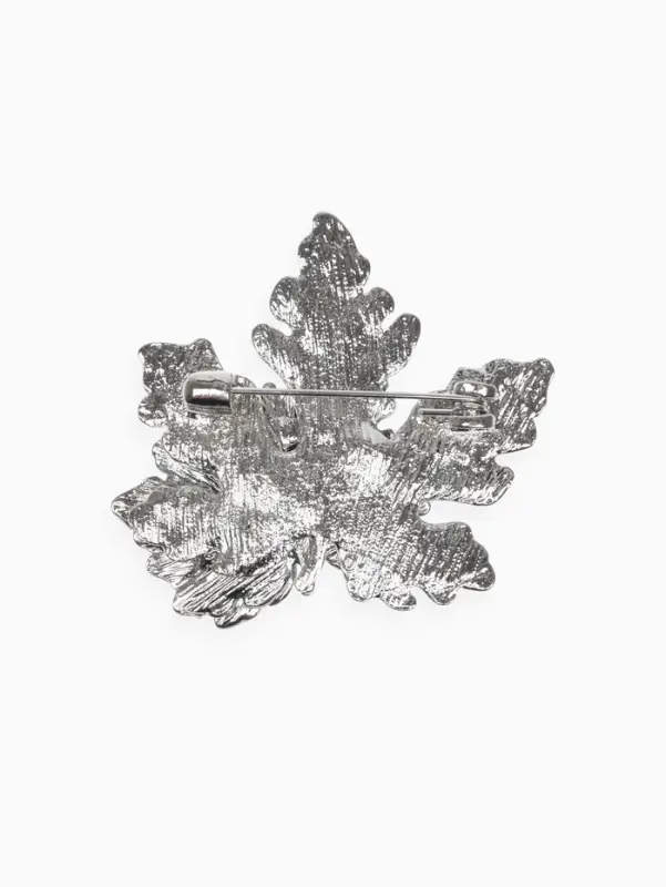 Брошь &laquo;Листья&raquo;, три кленовых, зелёная в серебре